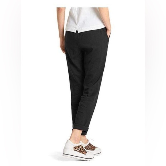 Marc Cain Loose Trousers In Linen Blend Black - Picture 8 of 8